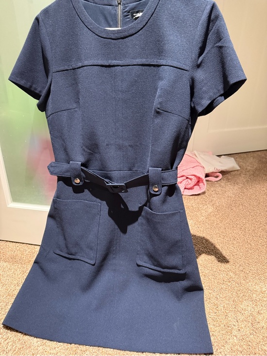 Club Monaco Dresses & Skirts - Club Monaco Classic Navy Belted Short Sleeve Dress